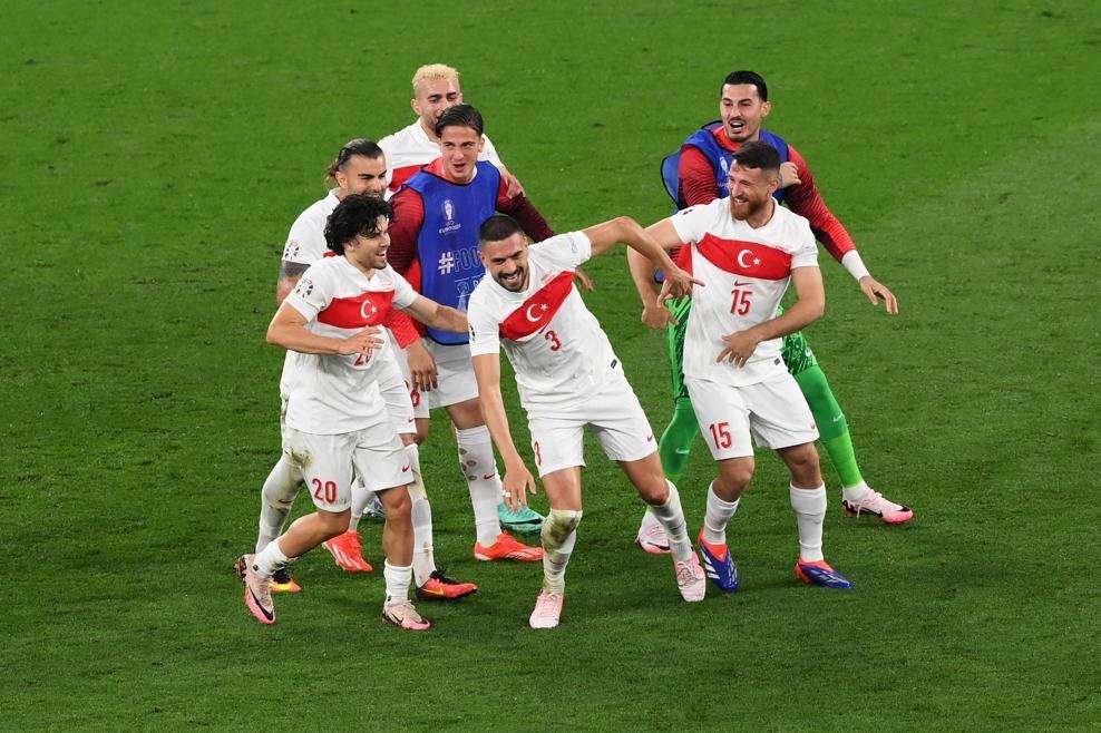 ¡Drama en el cierre! Turquía vence a Austria y avanza a los Cuartos de final de la Eurocopa