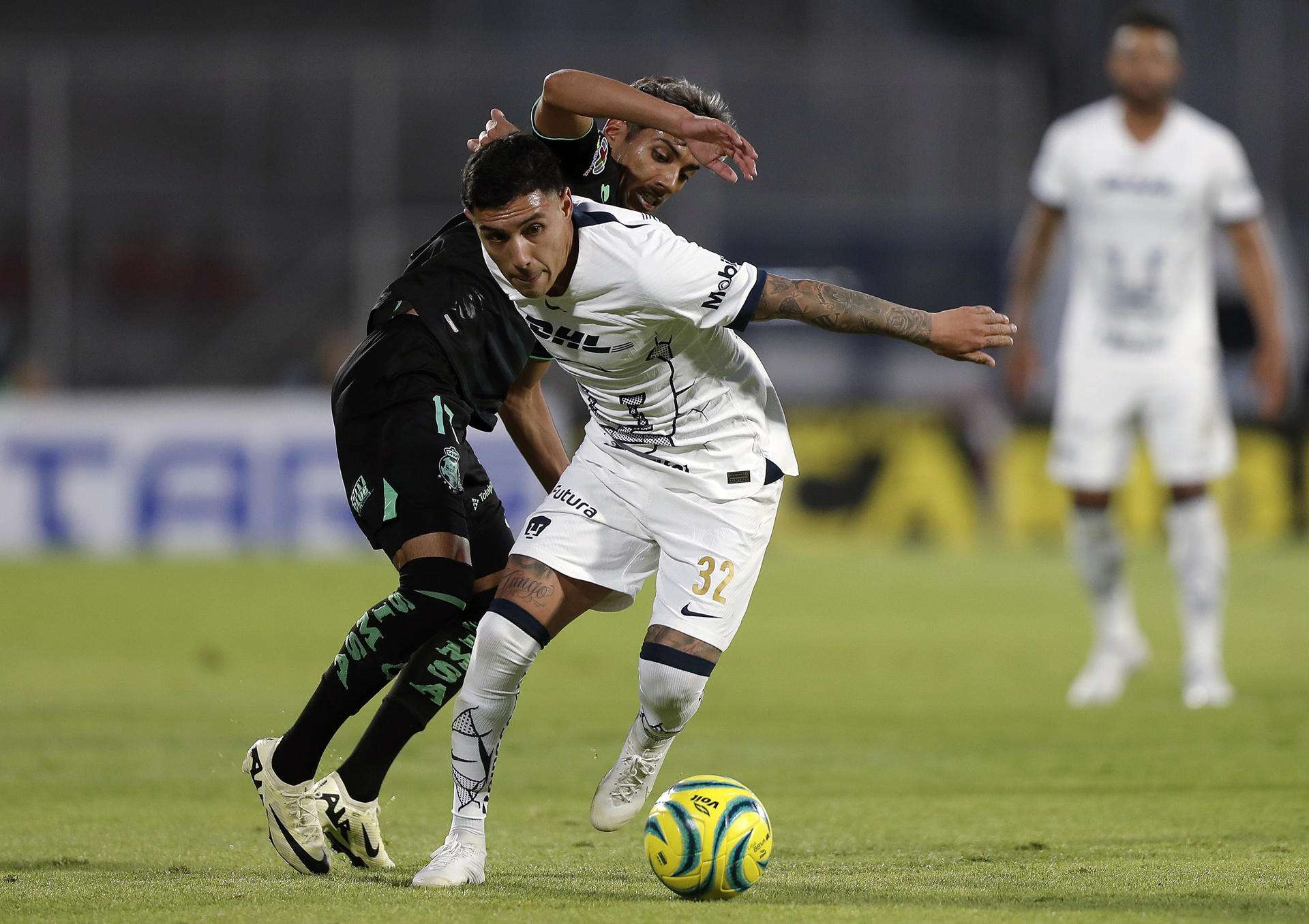 El argentino Leo Suárez se lesiona la rodilla derecha antes de la Leagues Cup