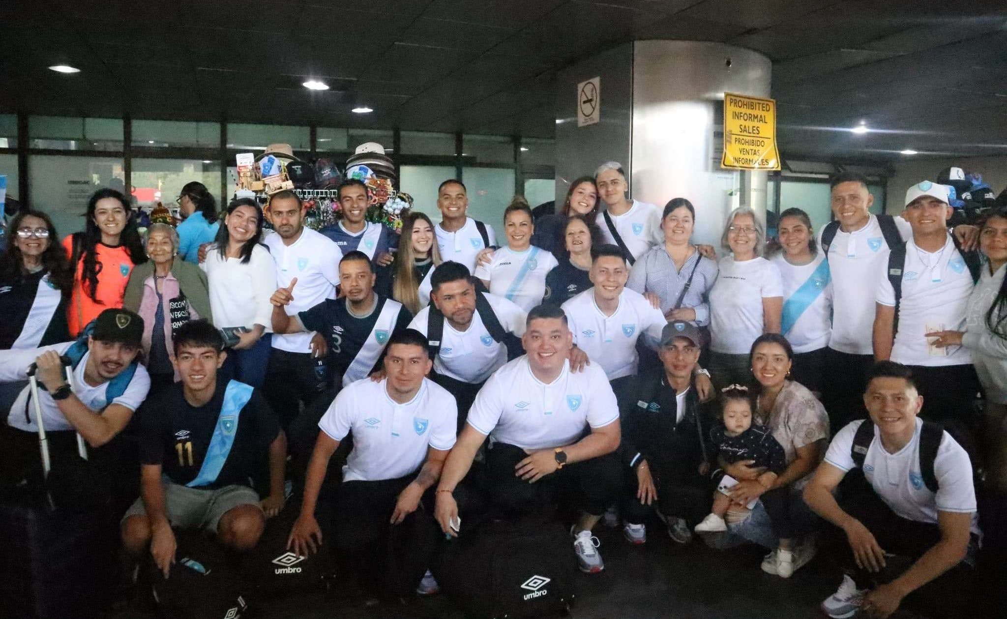 Selección de Futsal viaja a Tailandia para campamento previo al mundial