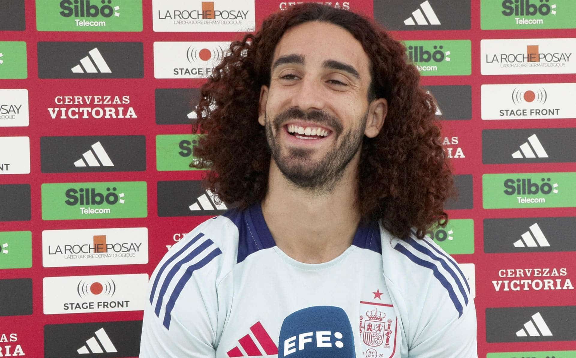 Cucurella: «Ser divertido engancha con la gente»