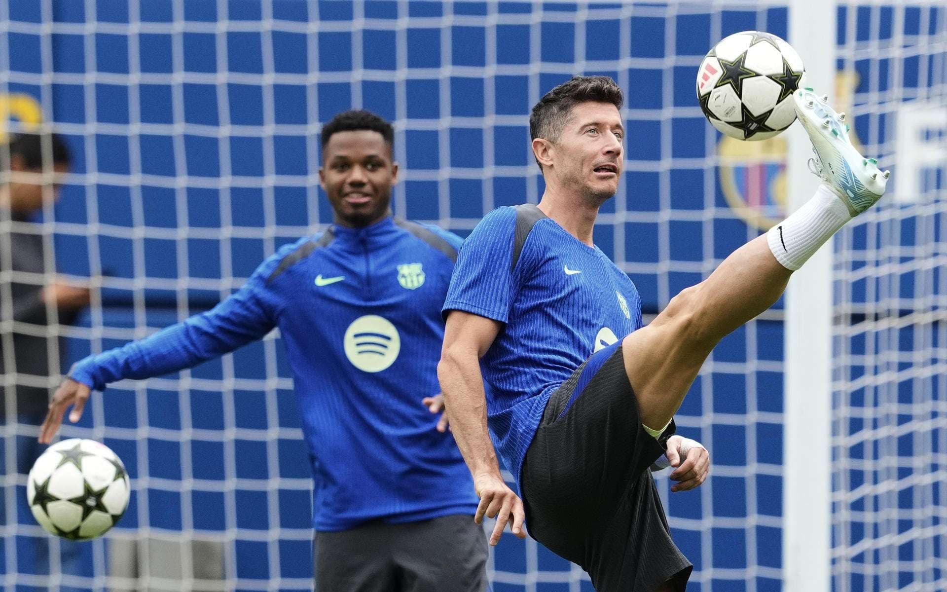 Hansi Flick: «Ansu Fati está listo para jugar 45 minutos»