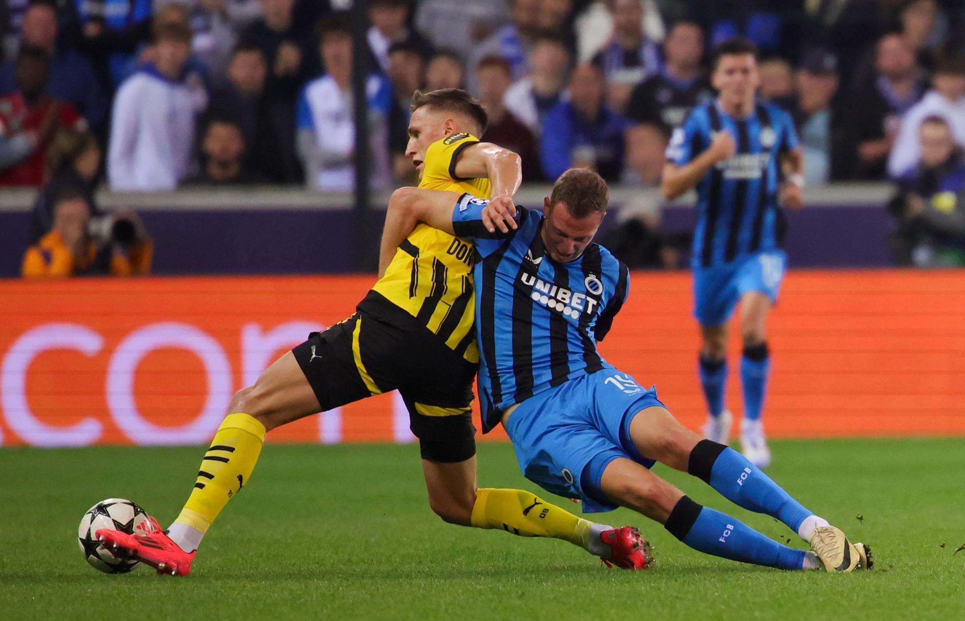 Gittens lidera goleada del Dortmund sobre el Brujas