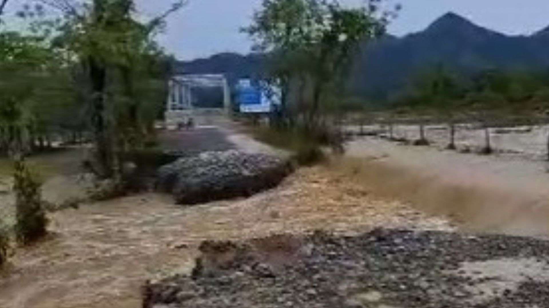 Desbordamiento del Río Jubuco Causa Daños en Los Amates, Izabal