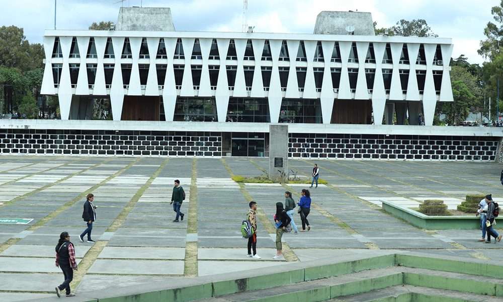 USAC implementa control de acceso más estricto con carné universitario