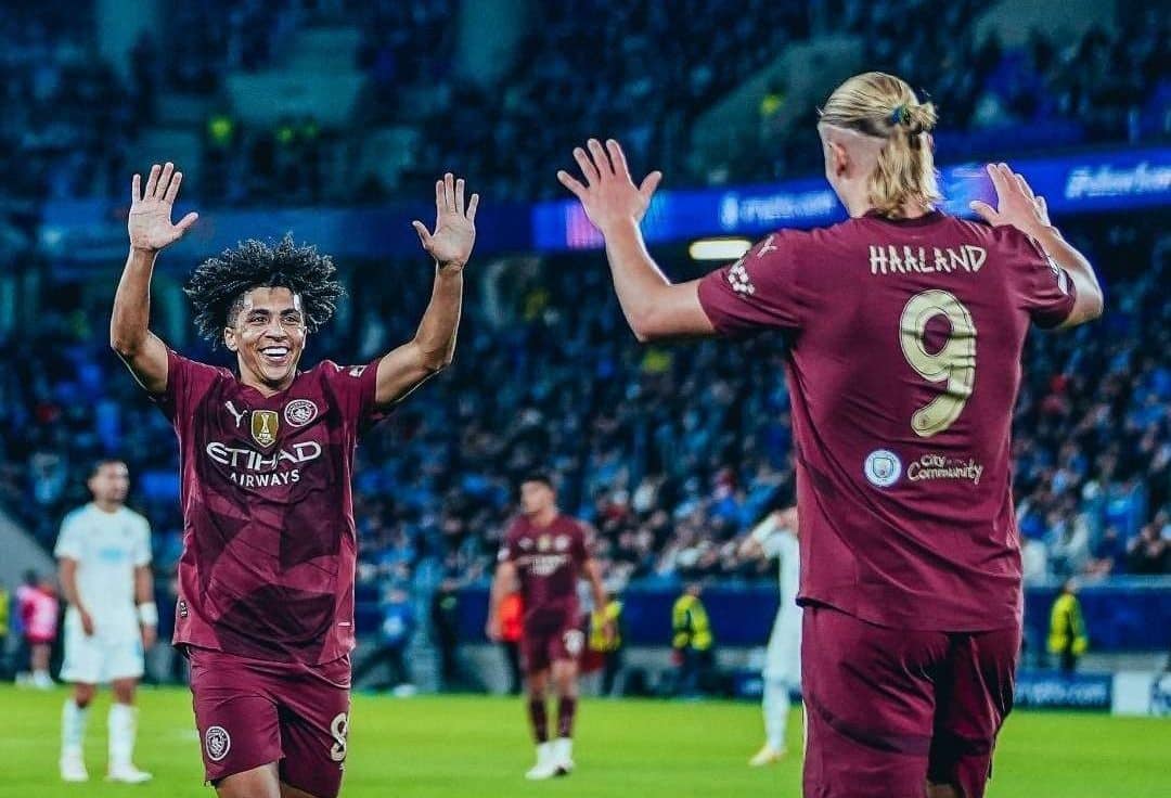 Manchester City se da un festín y devora al Slovan Bratislava