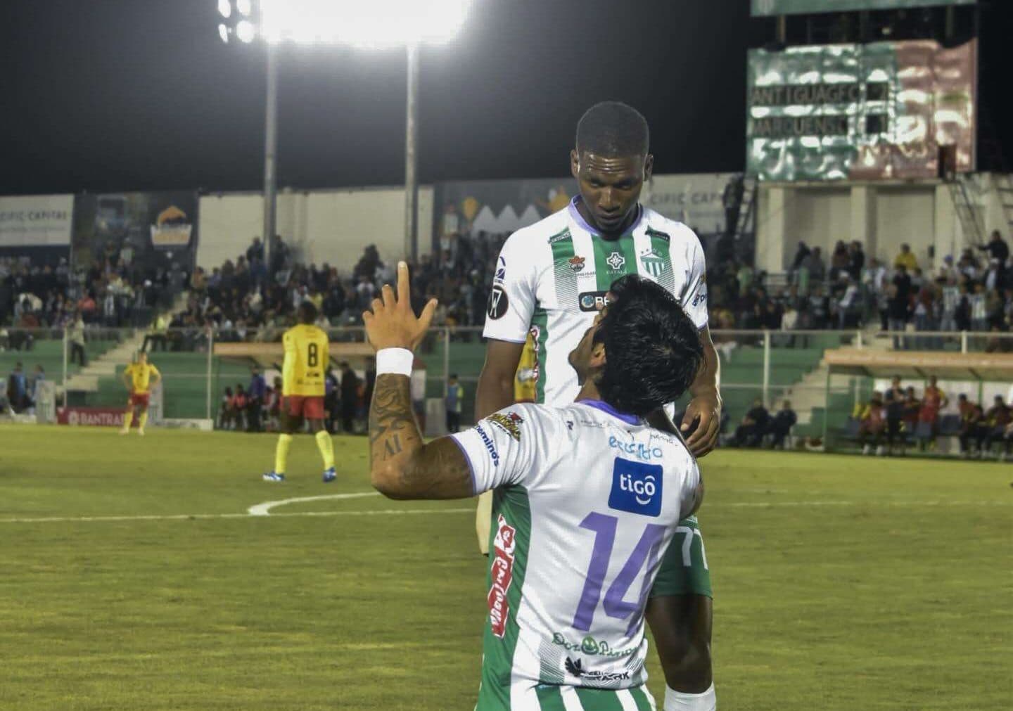 Antigua GFC dio el golpe y le ganó a Marquense por 4-2