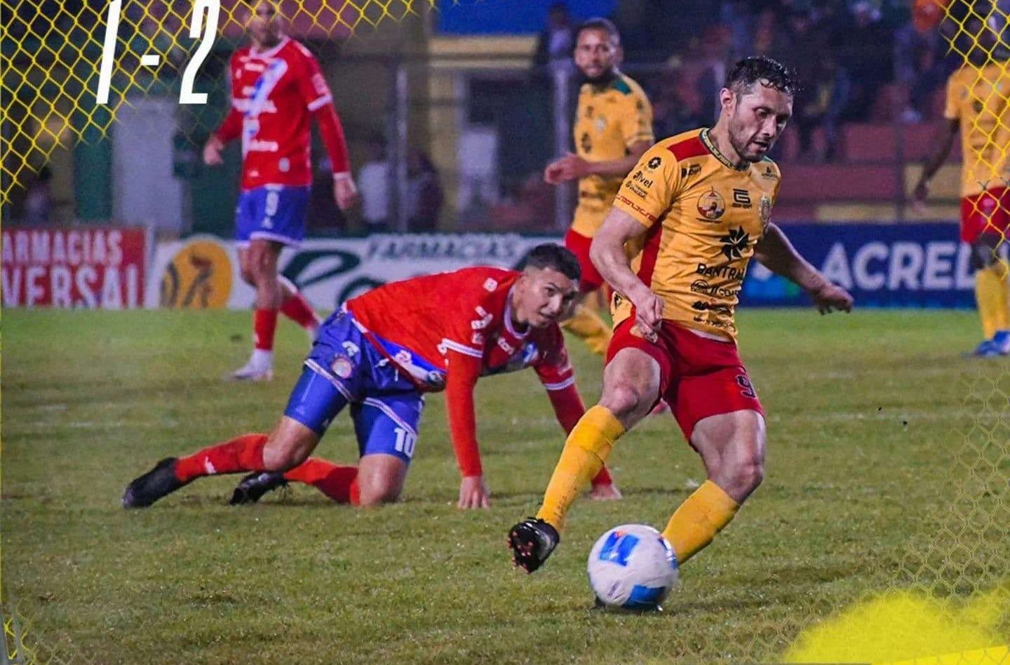 Multan a Marquense por manta ofensiva y permitir ingreso de afición de Xelajú