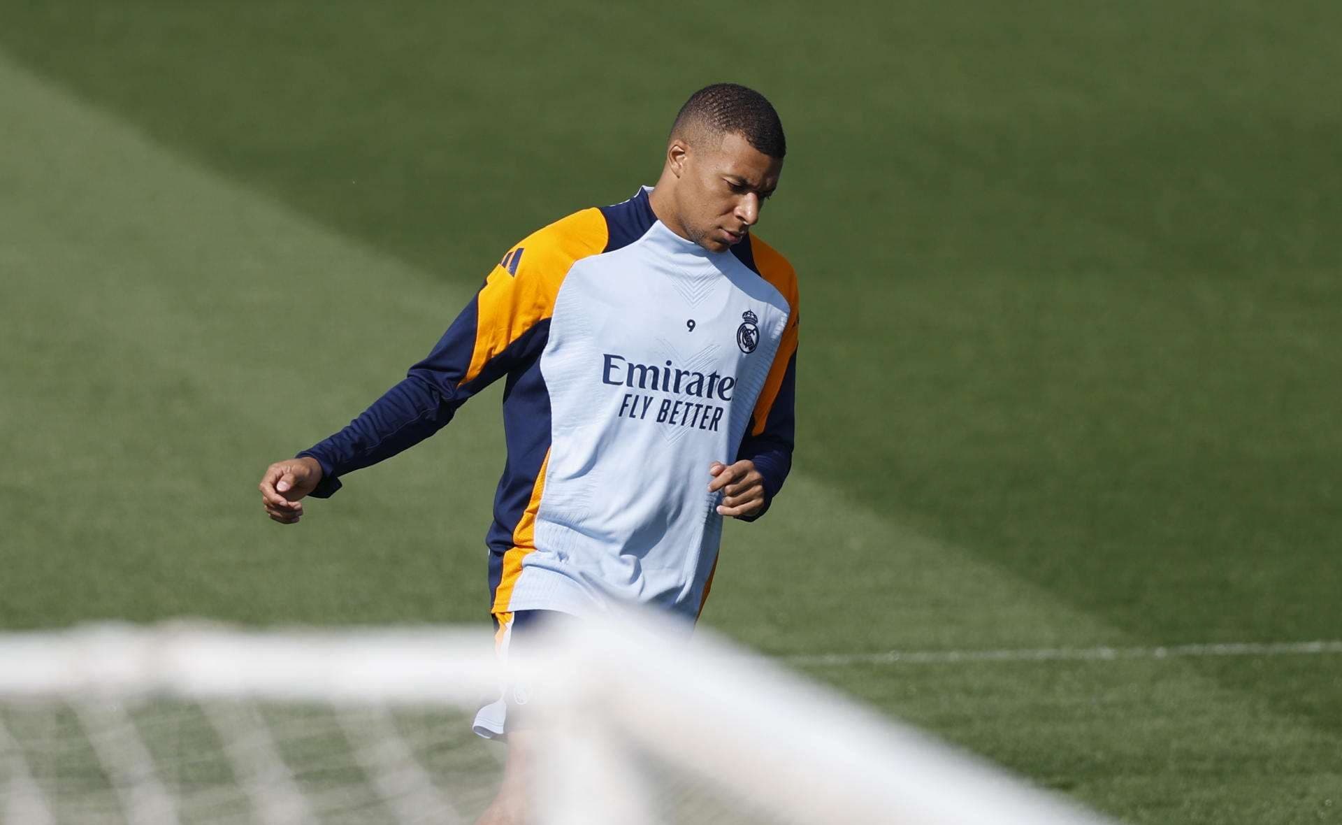 Mbappé mantuvo una relación consentida en su estancia en Estocolmo, según medios franceses