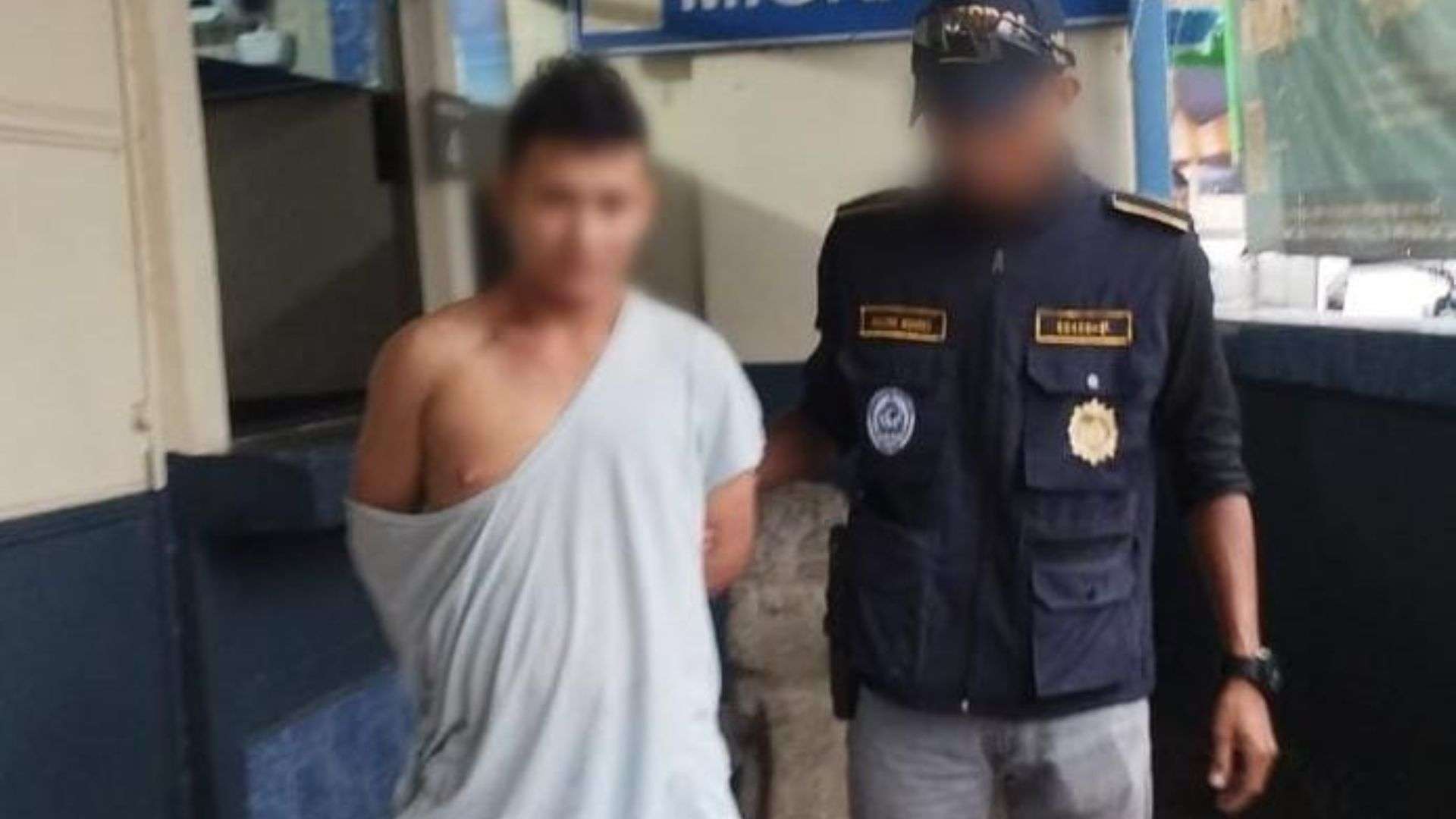 Interpol Guatemala extradita a pandillero salvadoreño a autoridades de su país