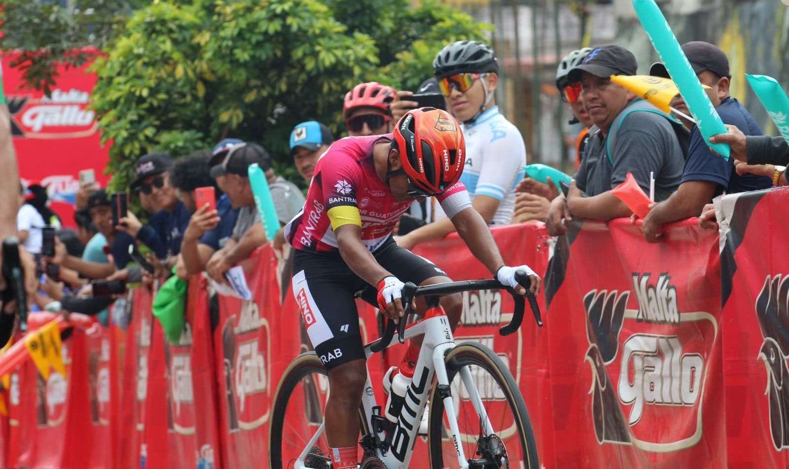 Mardoqueo Vásquez se mete al podio de la clasificación general de la Vuelta