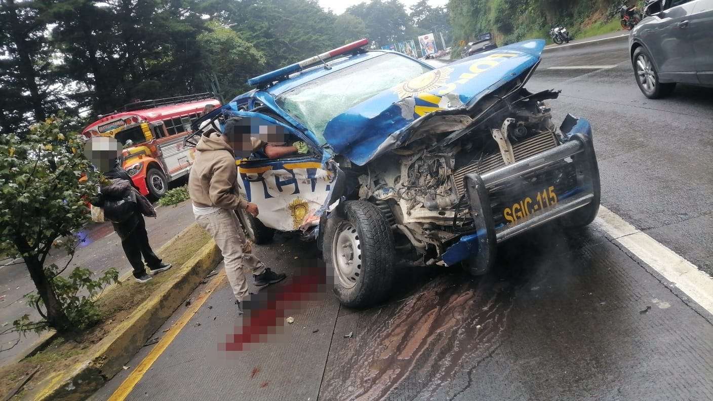Accidente causa congestionamiento en tramo Mixco – San Lucas