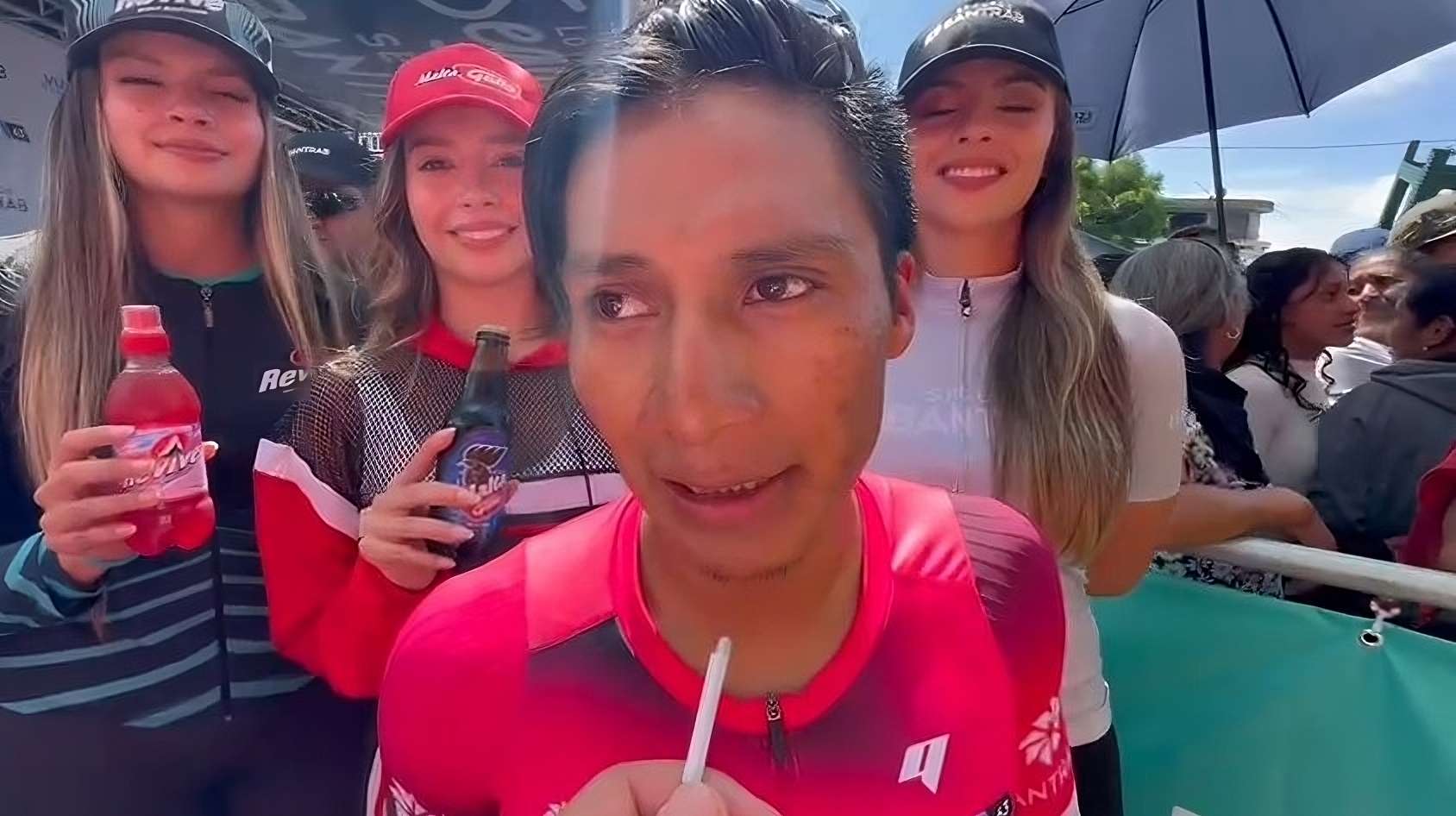 La Red y Bicimanía entregan reconocimiento a Mardoqueo Vásquez