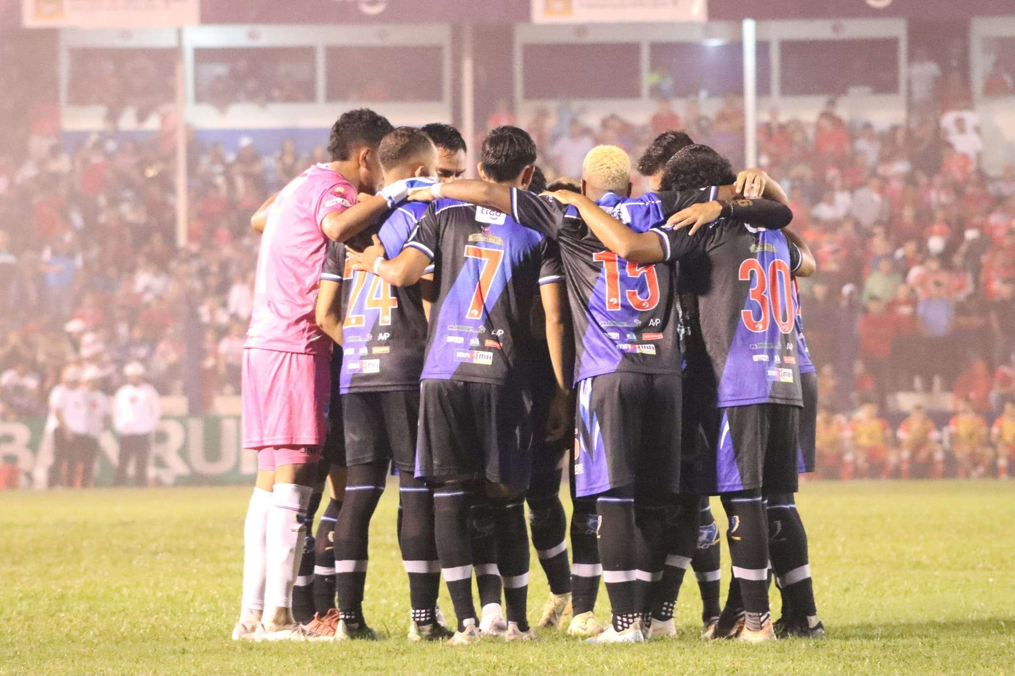 Deportivo Suchitepéquez se refuerza con un delantero colombiano