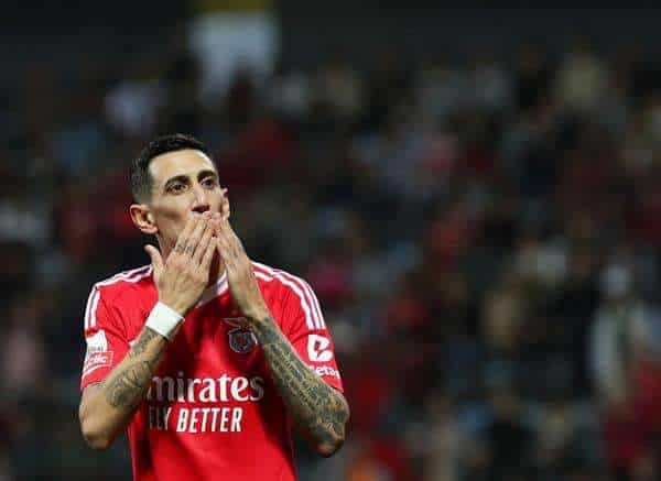 Di María coloca al Benfica a un punto del liderato