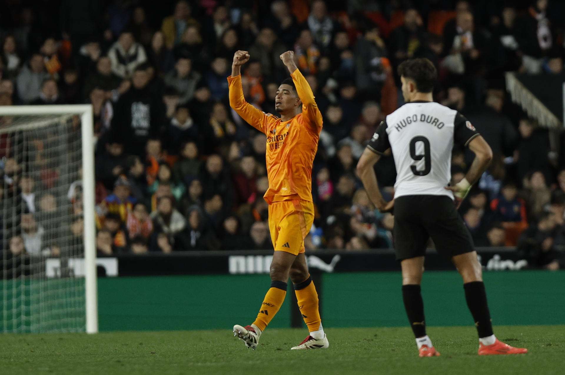 Bellingham y Modric ponen líder al Real Madrid con una remontada agónica