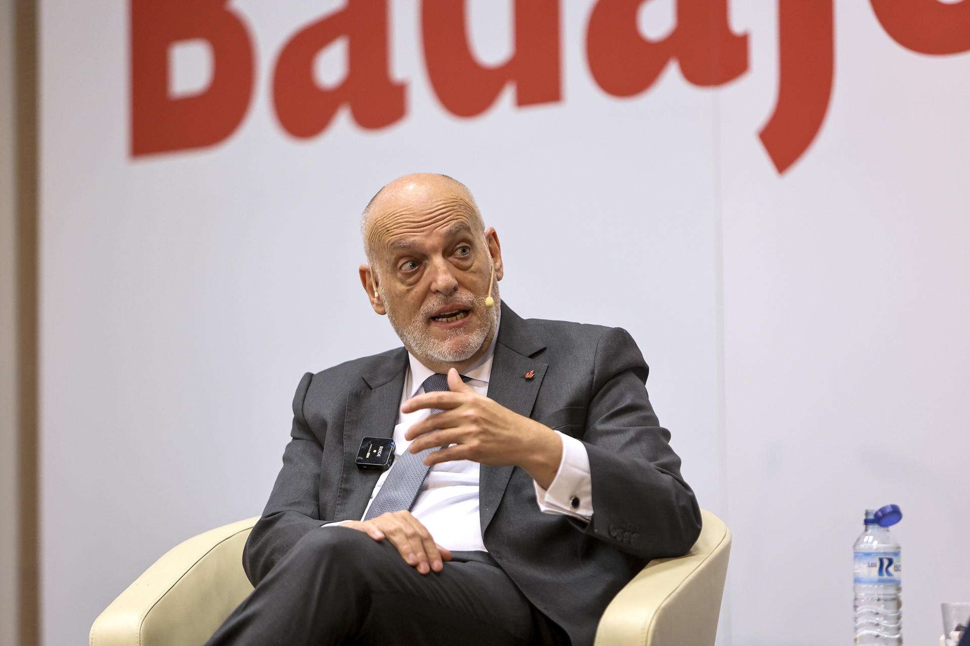 Tebas a Ancelotti: «Carlo, que te usen para esto es una pena»