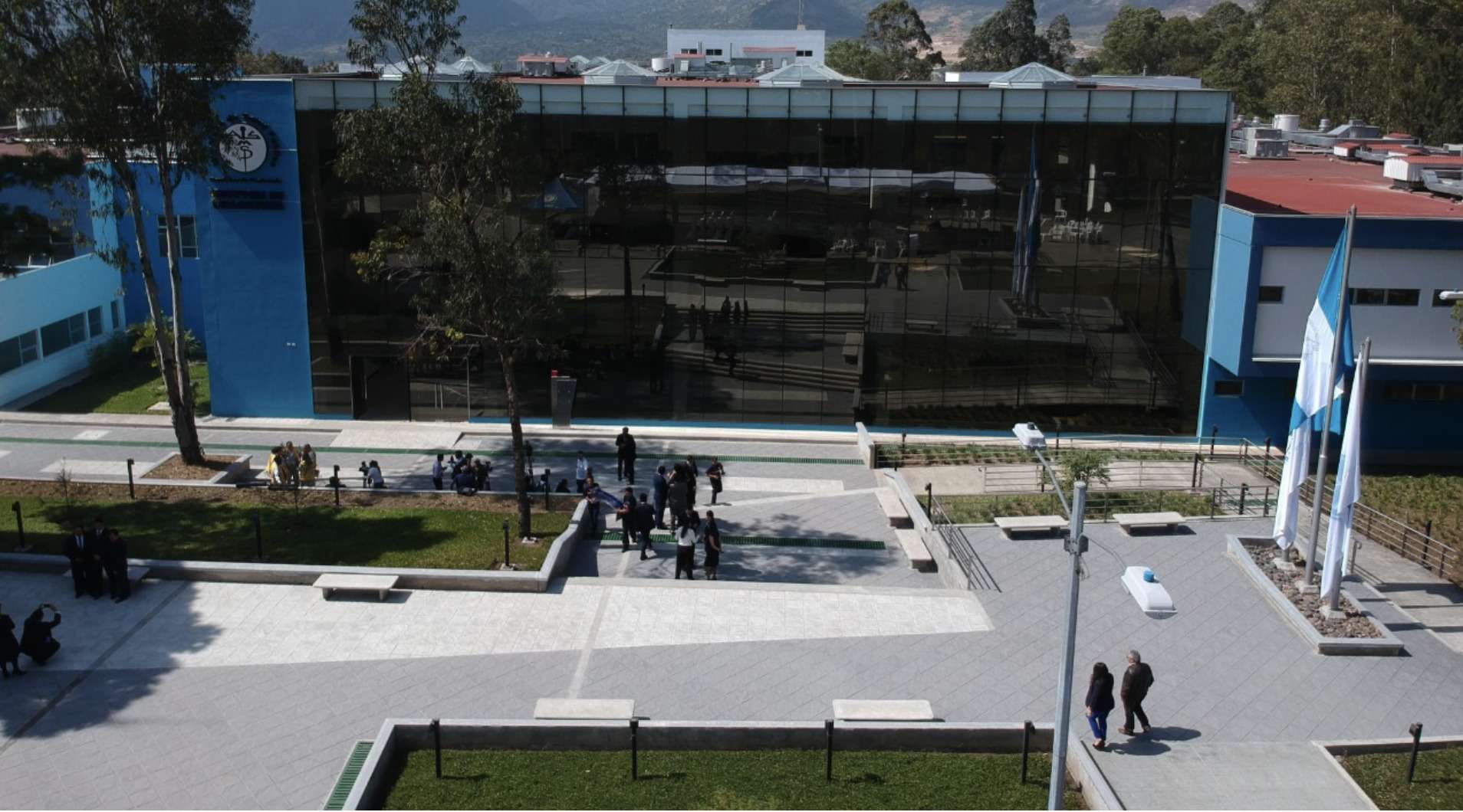 ¿Sin conserjería? Así enfrenta el Hospital de Villa Nueva la crisis de limpieza y servicios básicos