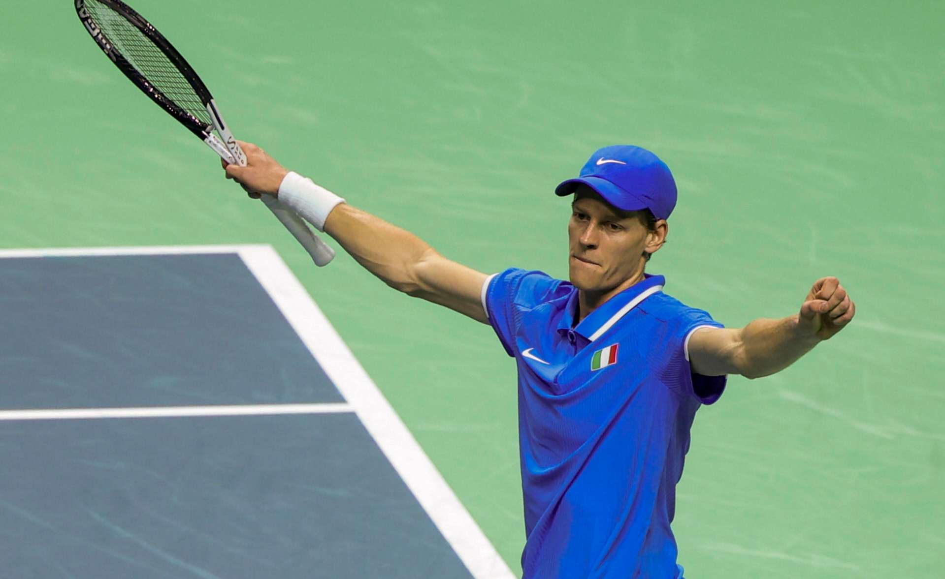 Tenista Jannik Sinner es suspendido tres meses por dopaje