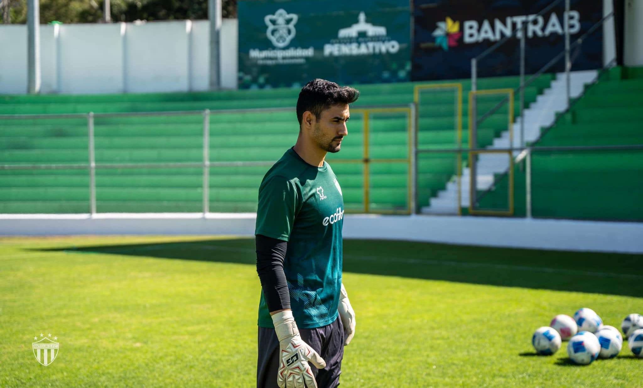 Luis Morán, convocado: los llamados por Tena para microciclo previo a fecha FIFA