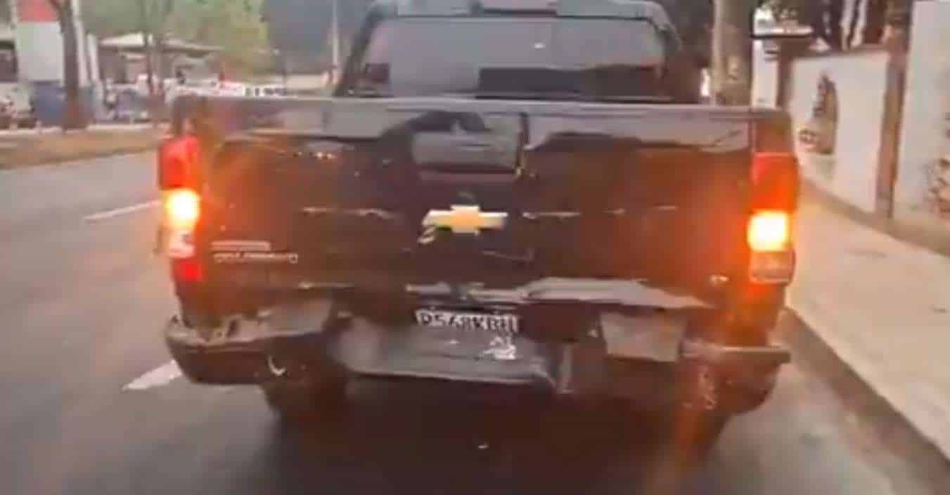 Colisión vehicular genera complicaciones en carretera a El Salvador