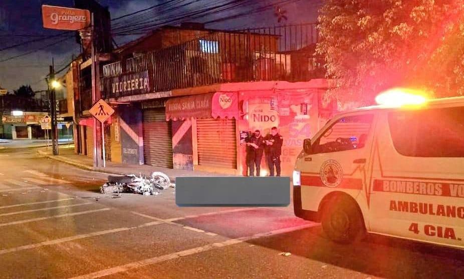¿Qué sucedió en la Atlántida? Motorista pierde la vida en accidente de tránsito en zona 18