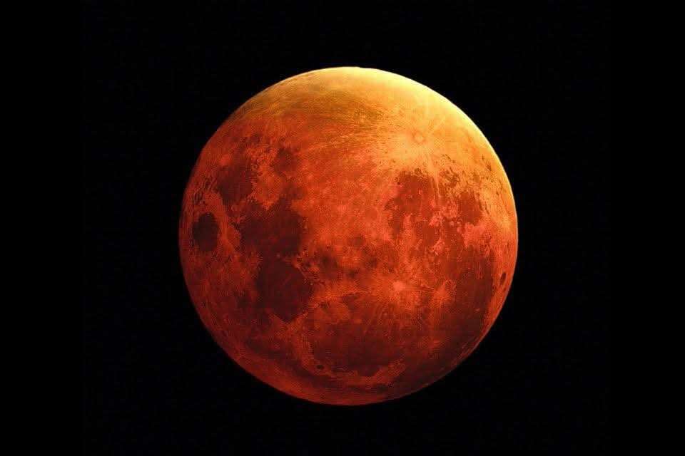 EN FOTOS | ¡Noche de luna roja! Así se vivió el espectacular eclipse lunar en Guatemala