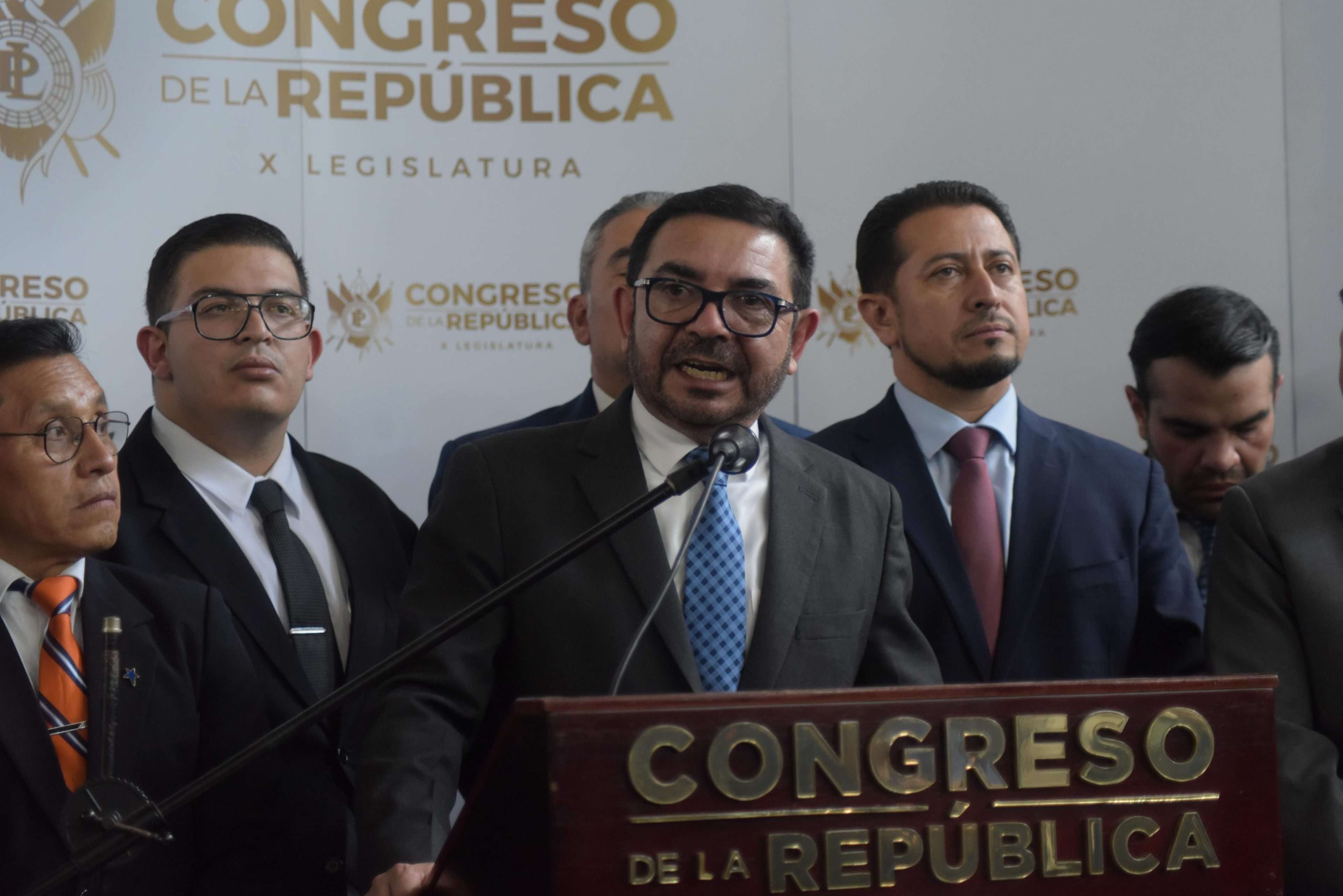 Jorge Castro sobre la suspensión del aumento salarial: “Analizamos responsablemente las necesidades del pueblo”