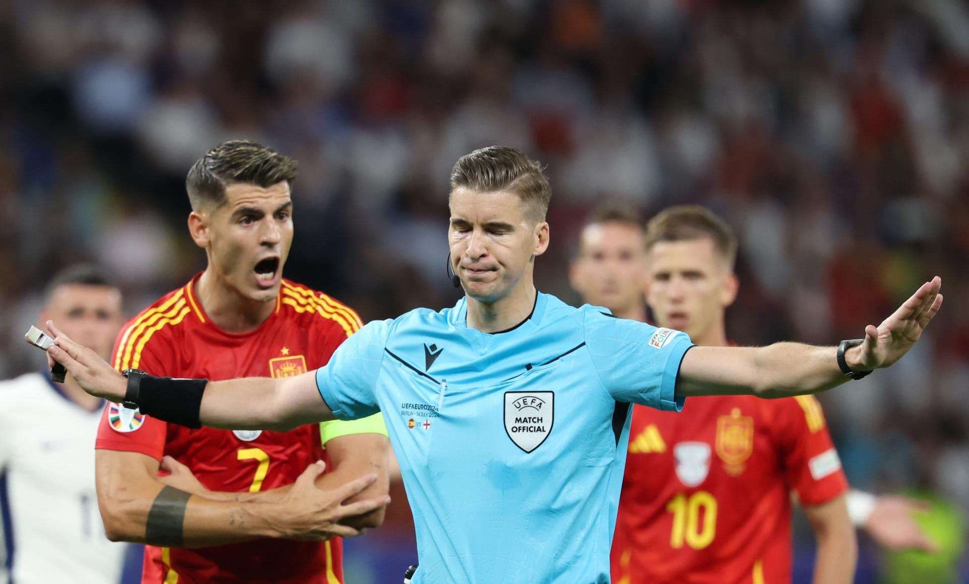 El galo François Letexier arbitrará el Barcelona-Benfica