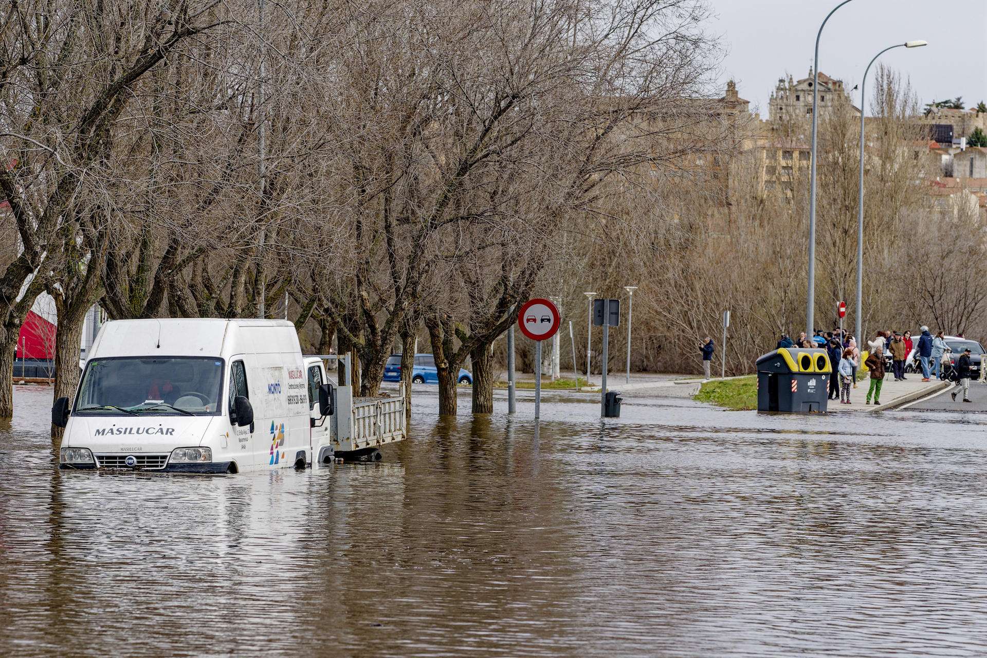 Un temporal pone en alerta a España y Portugal y Madrid bate récord de lluvia en un siglo
