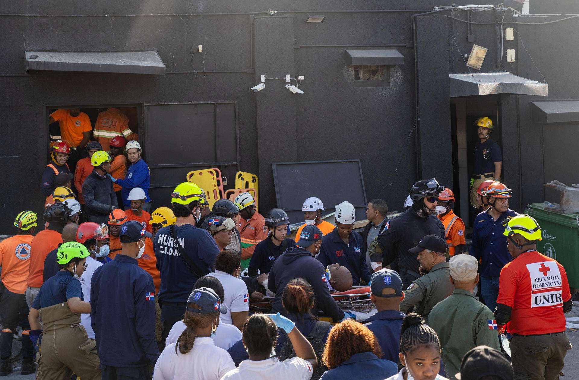 Se elevan a 27 los fallecidos por el desplome en una discoteca en República Dominicana