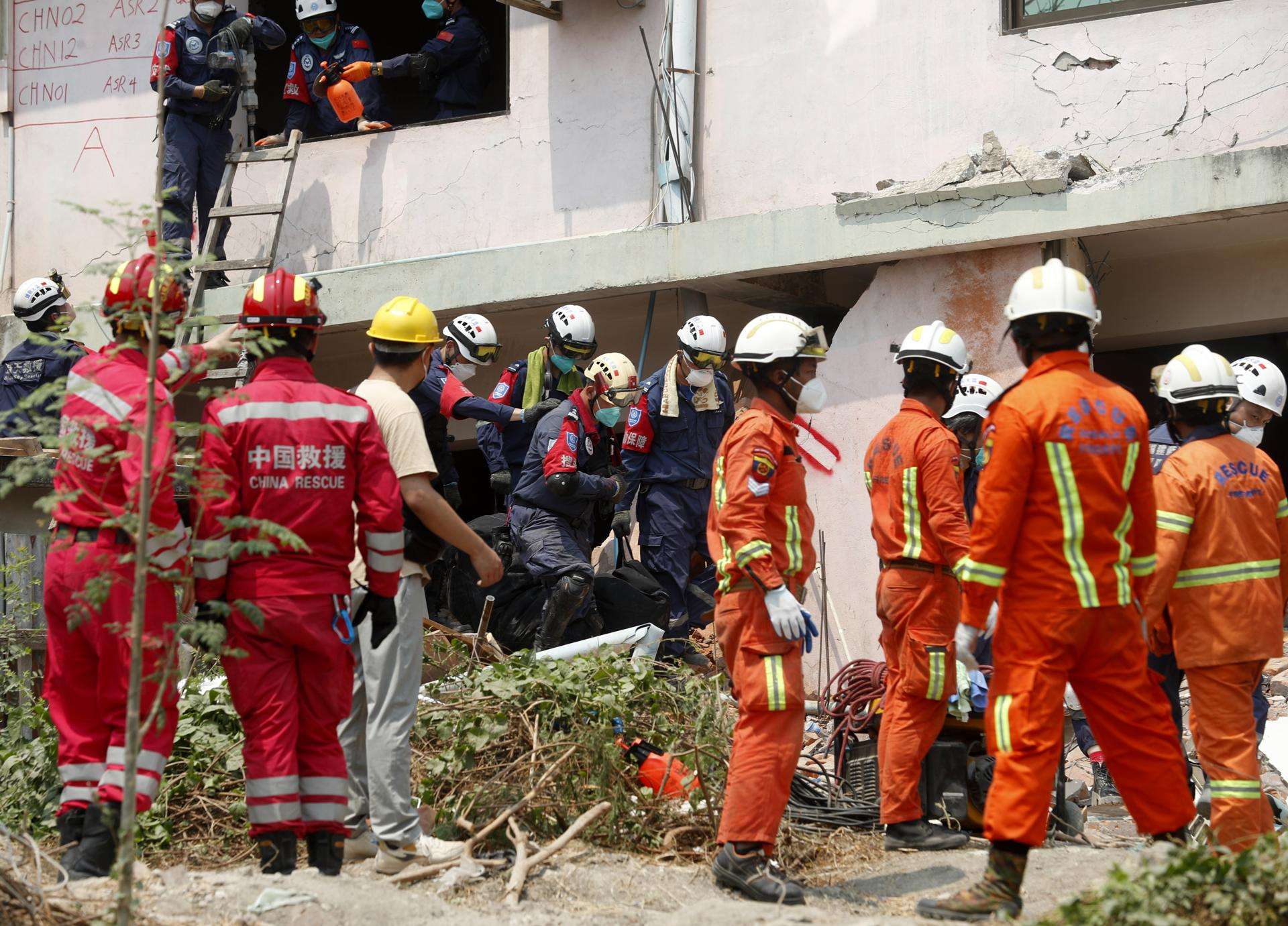 La junta militar cifra en 3.085 las muertes por el terremoto en Birmania