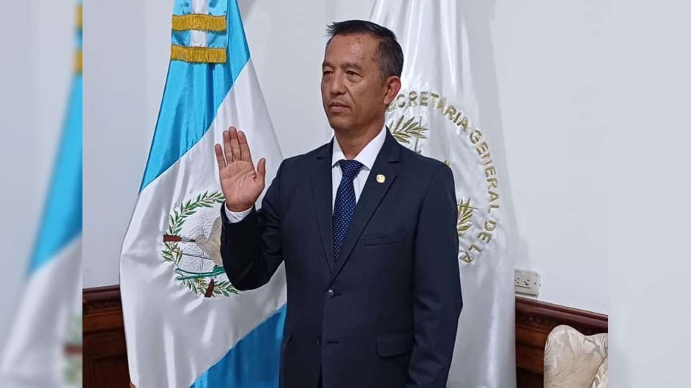 Juan Francisco Lou asume liderazgo de la SAAS tras renuncia de Iván Carpio