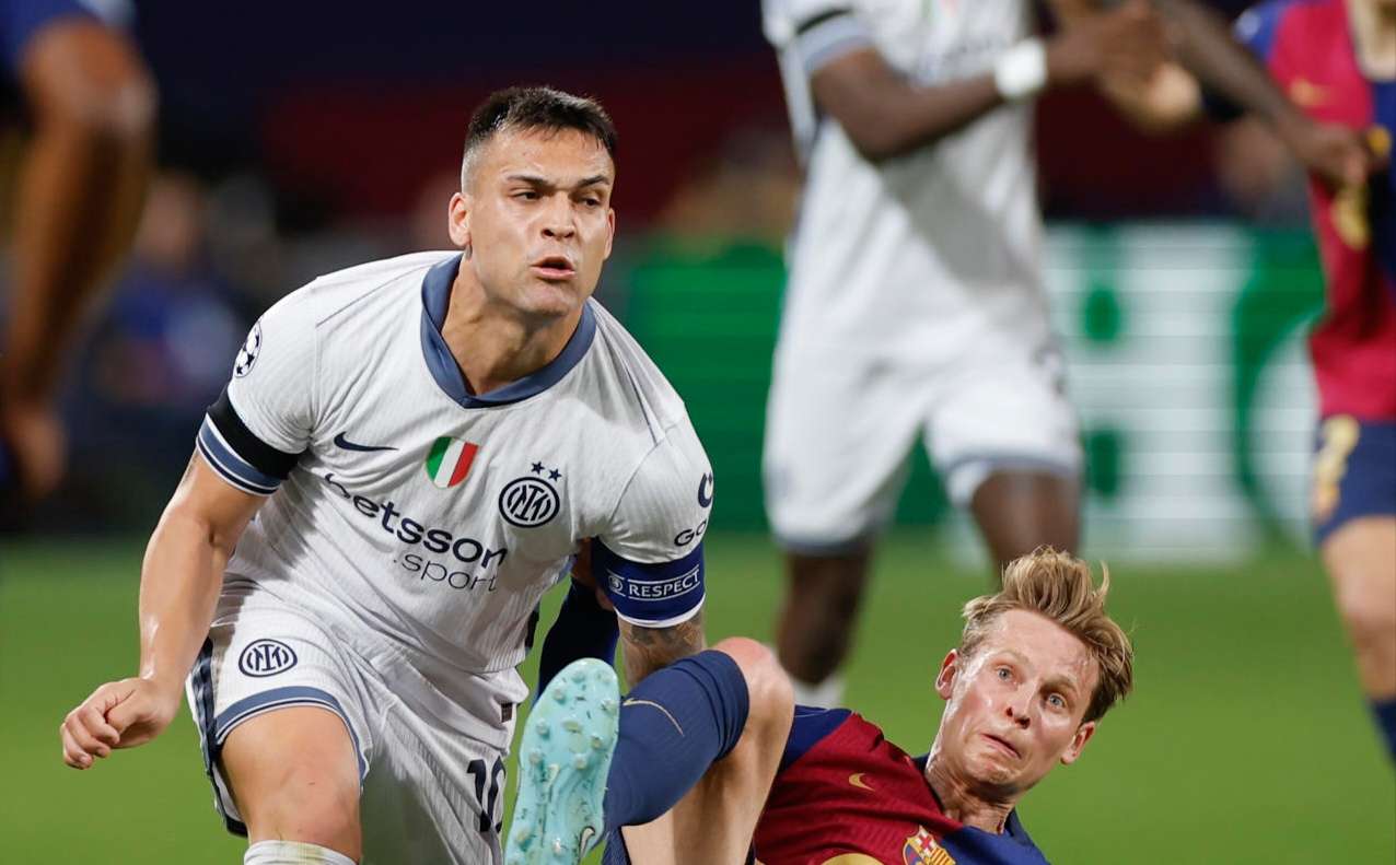 Lautaro Martínez, sustituido en el descanso tras lesionarse al final de la primera mitad