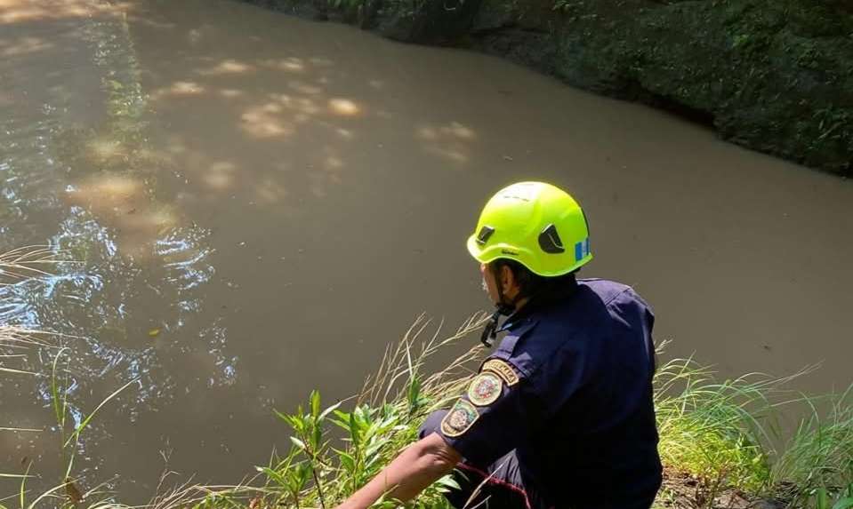 Continúa búsqueda de una mujer y su hija, arrastradas por un río en Cuyotenango