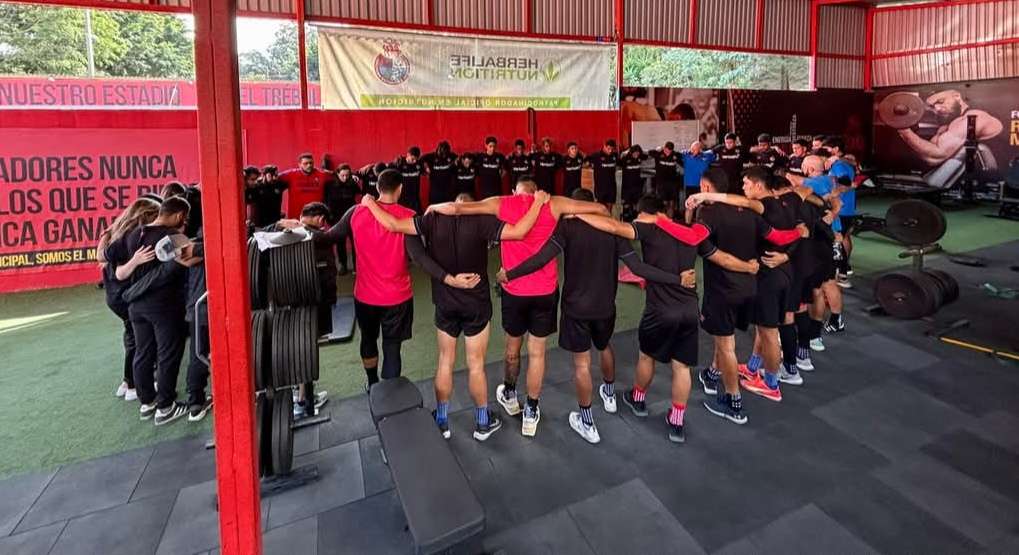 Municipal oficializa tres bajas en su estrategia para el Apertura 2025