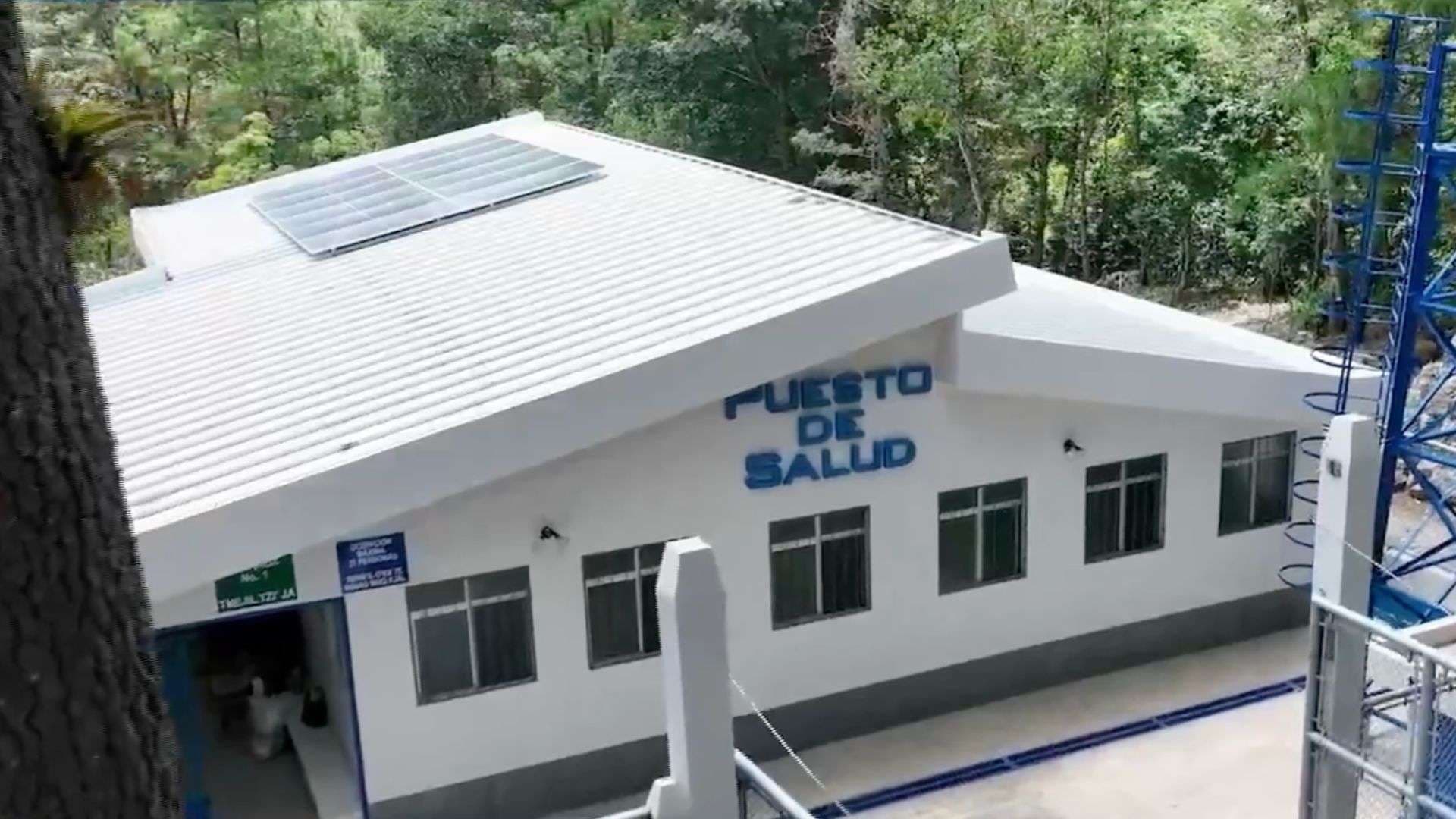 Con nuevo puesto de salud, Arévalo insiste: “No me pongan monumento, esto es un deber”