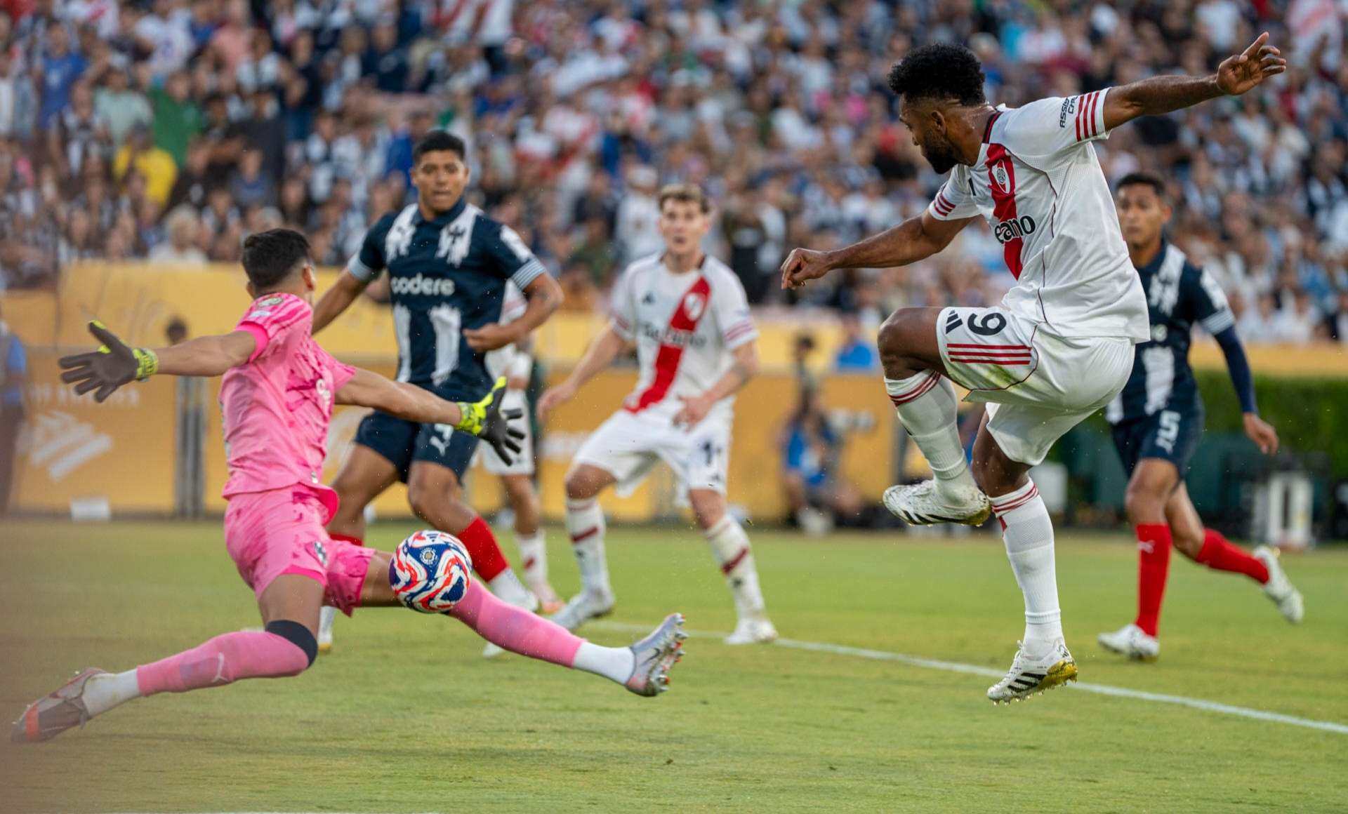 Monterrey vs River Plate