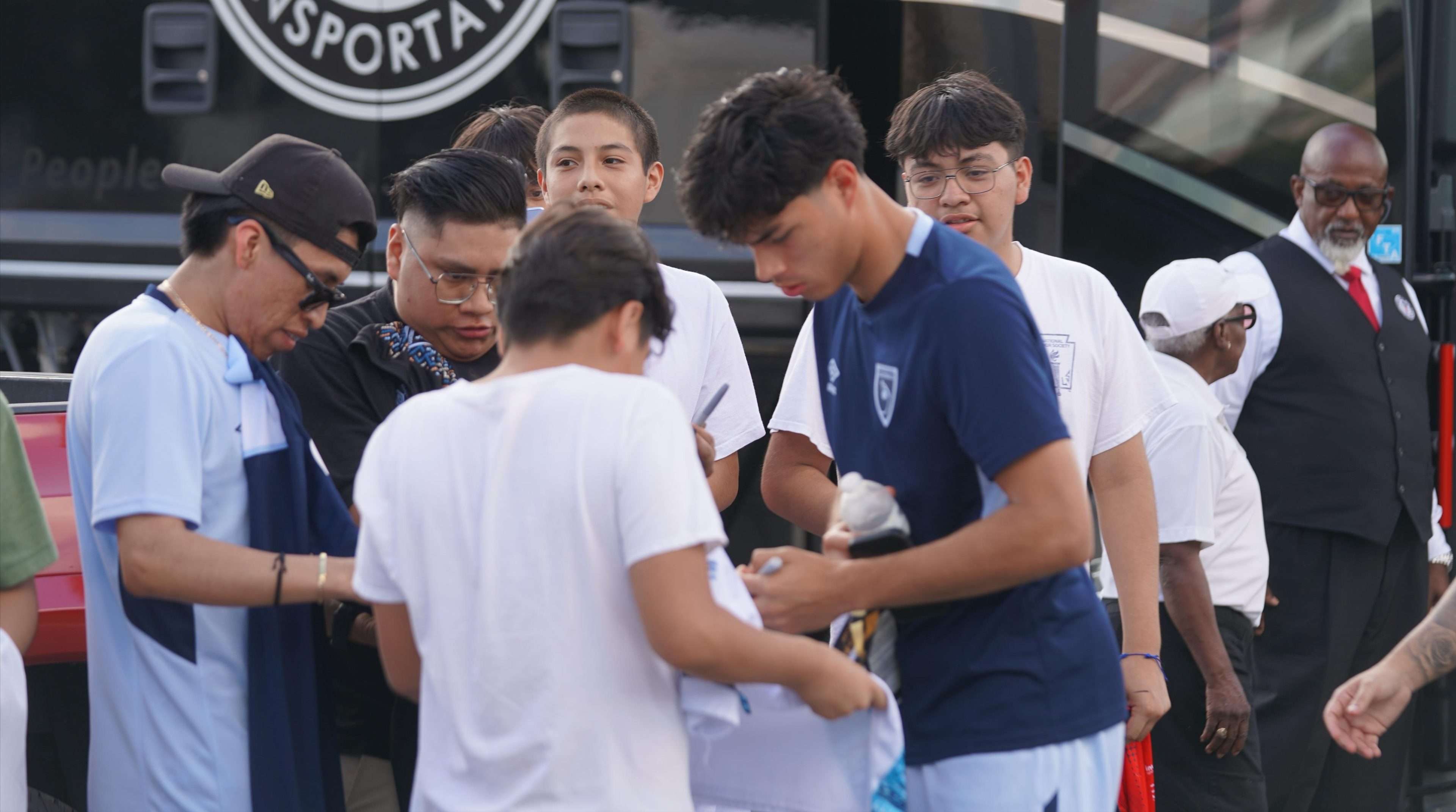 EN IMÁGENES | Afición arropa a Selección en Houston antes del duelo ante Guadalupe