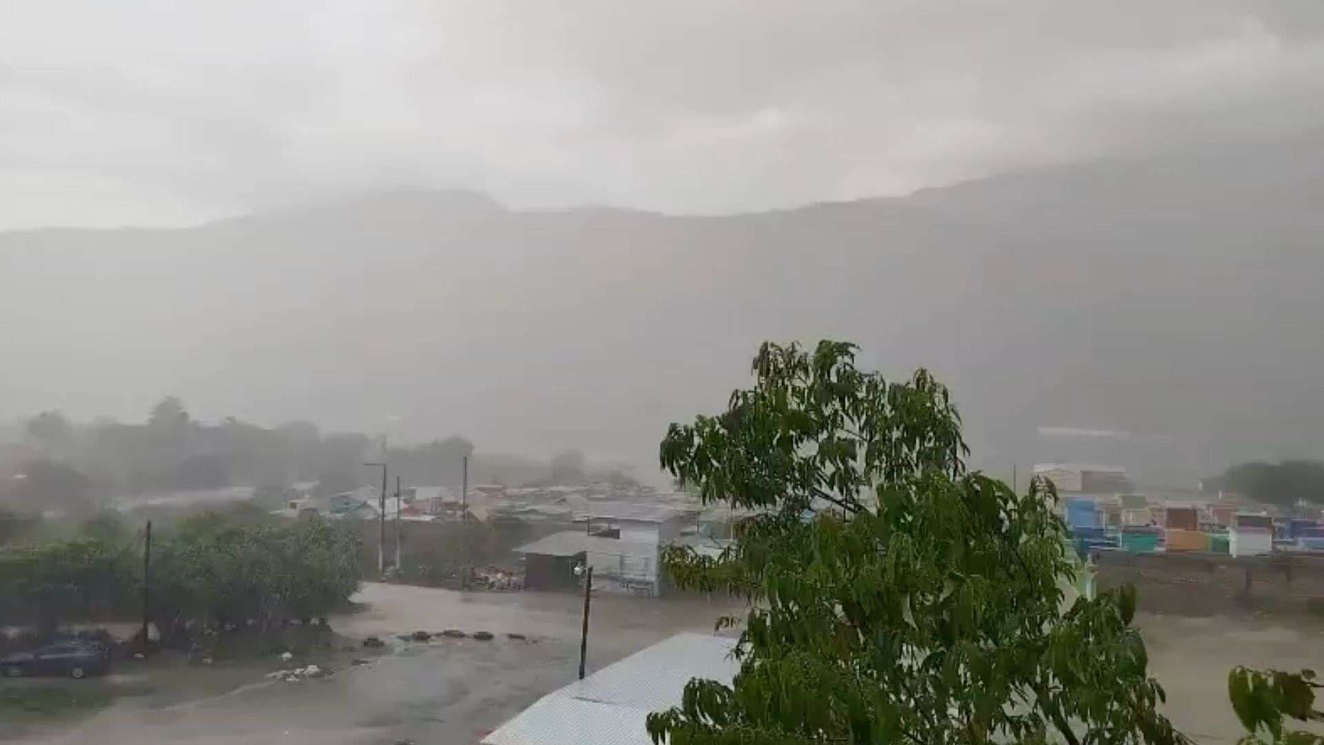 EN VIDEO | La quebrada San Francisco causa alarma en Sacapulas
