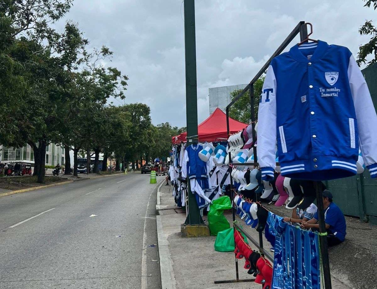 Así arrancó el ambiente en el estadio previo al duelo entre Guatemala contra Dominicana