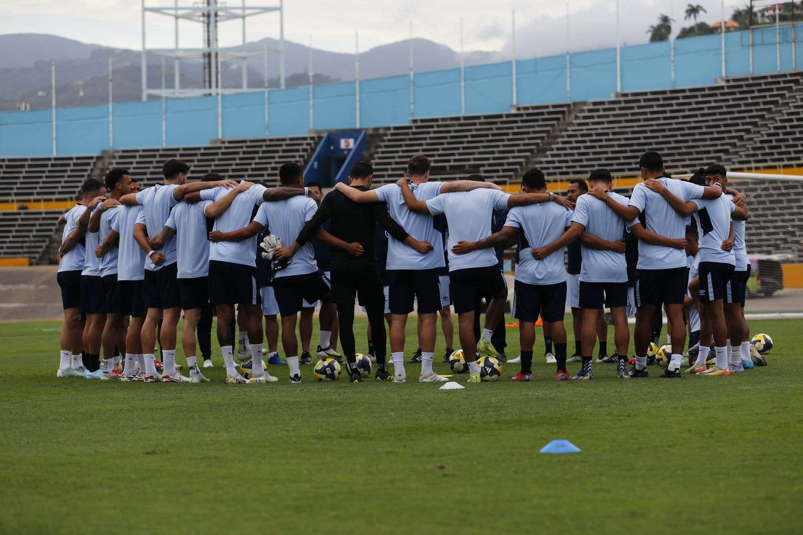 Selección de Guatemala ante Jamaica