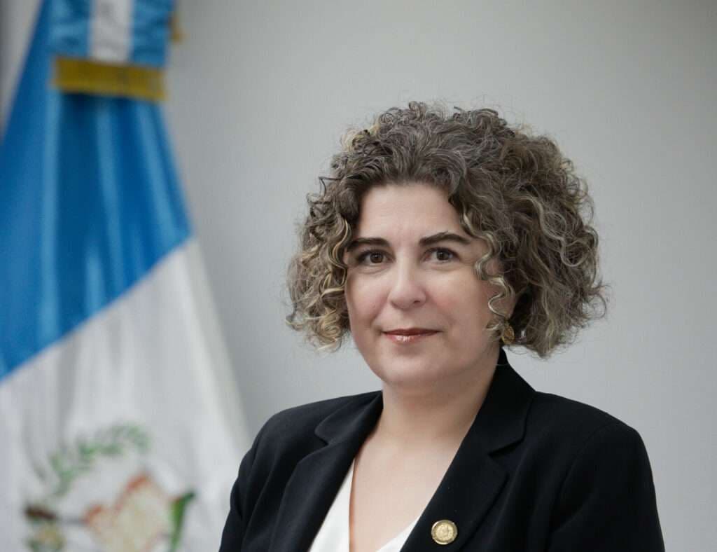 ¿Peligra el acceso a mercados en EE. UU.? Empresarios advierten sobre efectos de interpelación a ministra de Economía