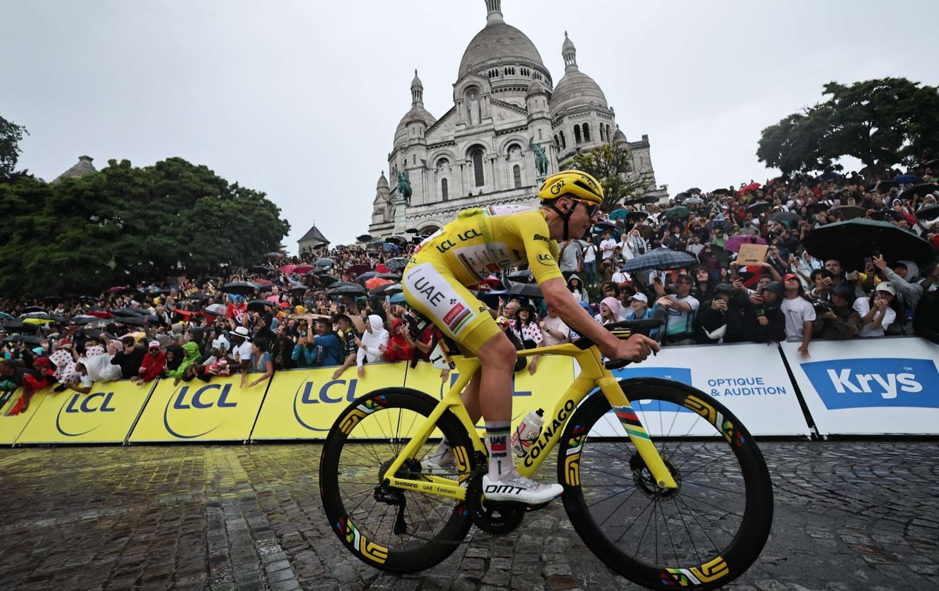 Pogacar IV agranda su leyenda en París, Van Aert se une a la fiesta