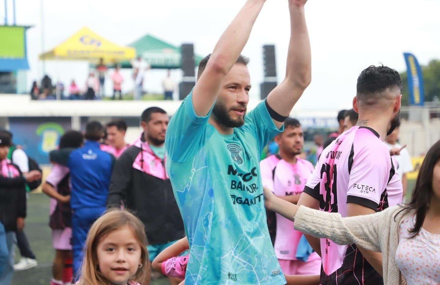 EN VIDEO | «Estamos muy unidos»: Kevin Moscoso analiza el buen momento de Mixco