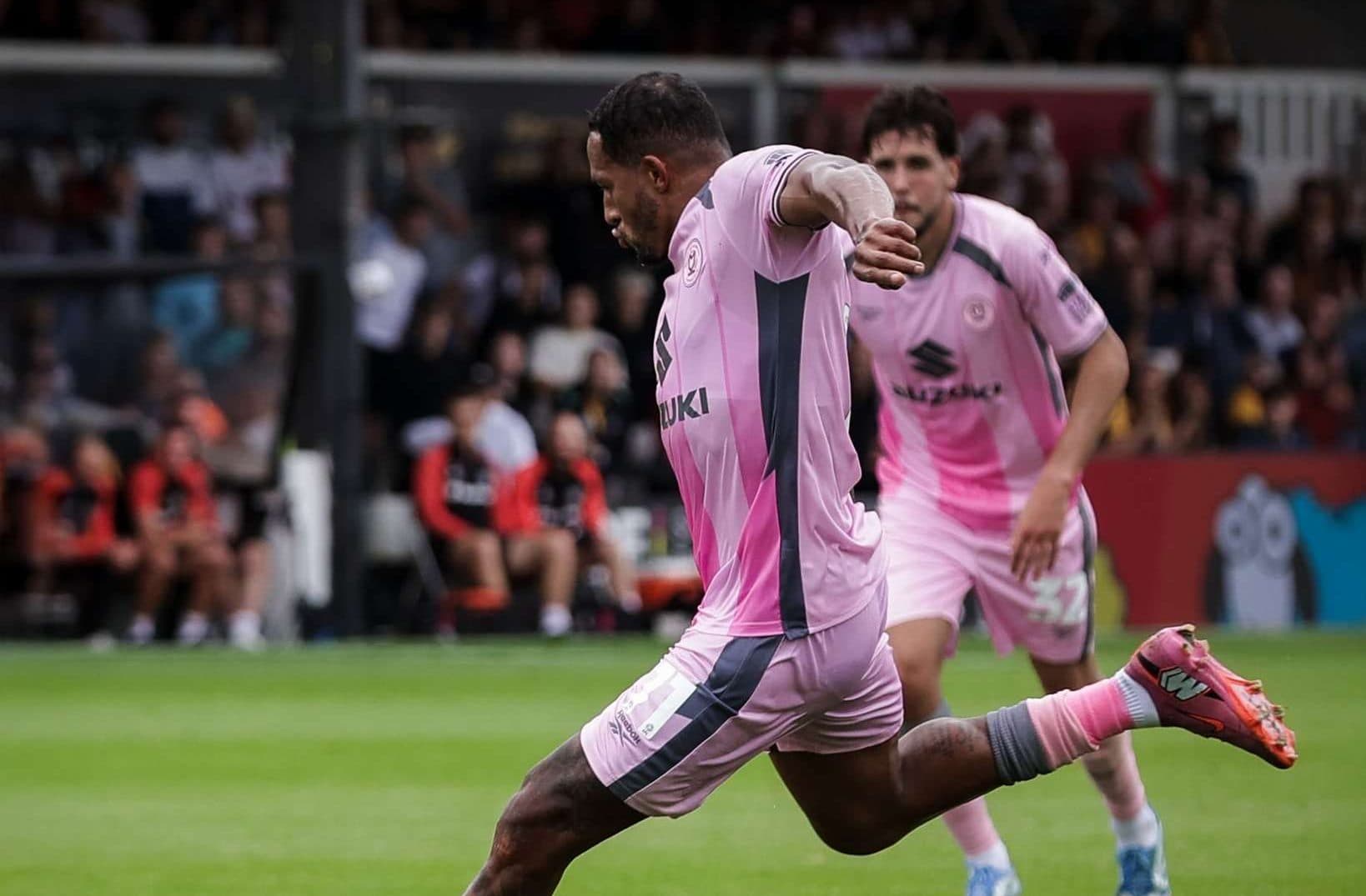 nathaniel méndez-laing.