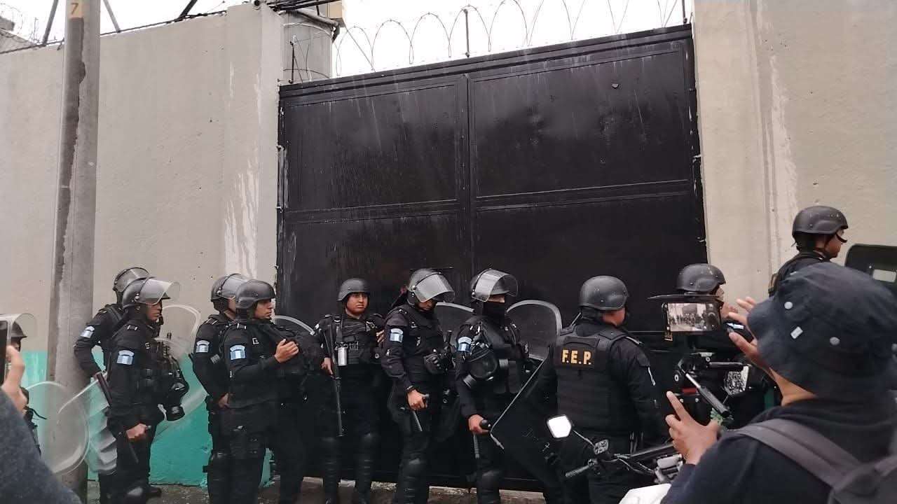 EN AUDIO | Esto se sabe de los cocineros que son rehenes en Gaviotas zona 13