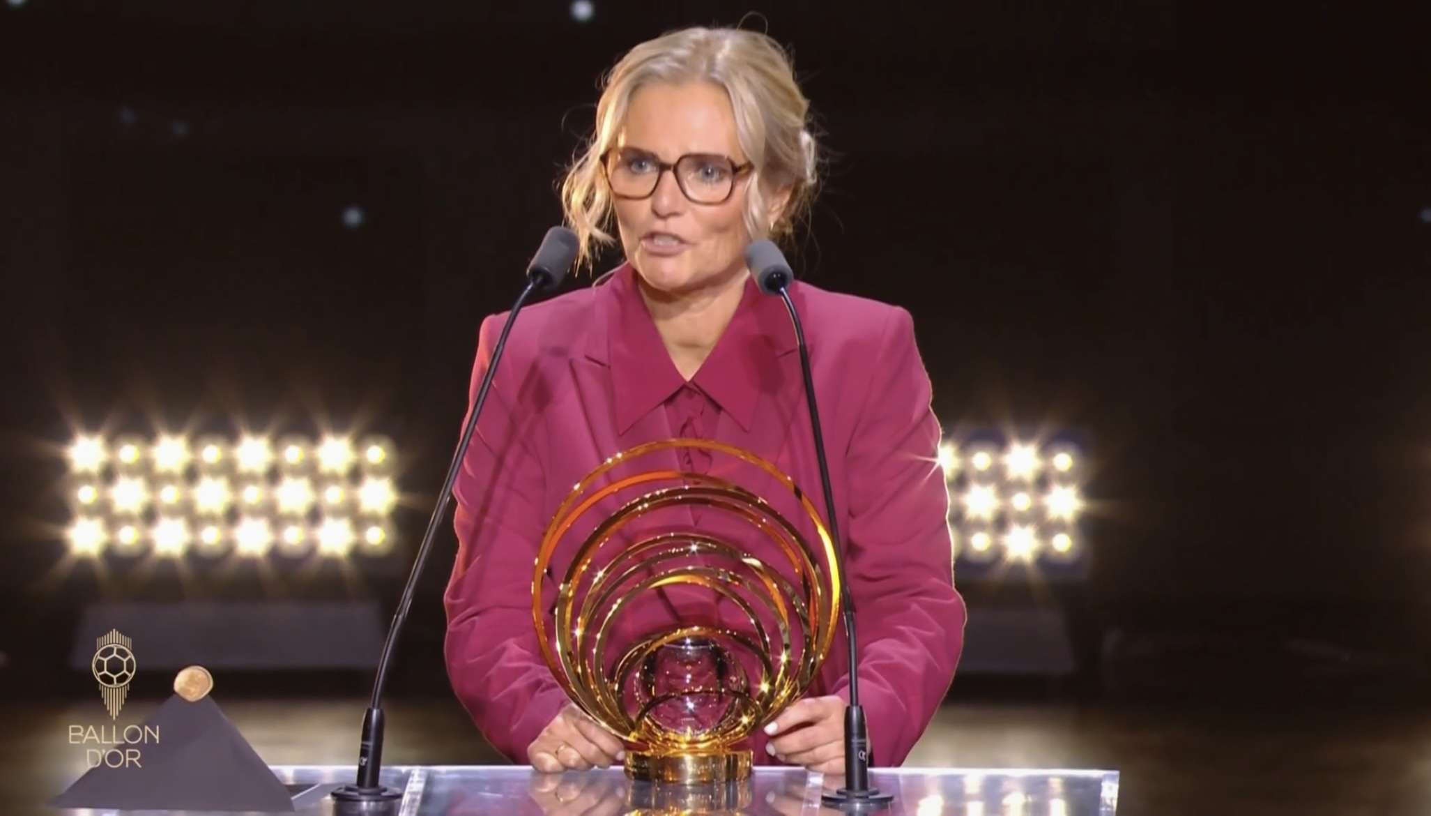 ¡De Inglaterra al podio! Wiegman gana el Johan Cruyff 2025