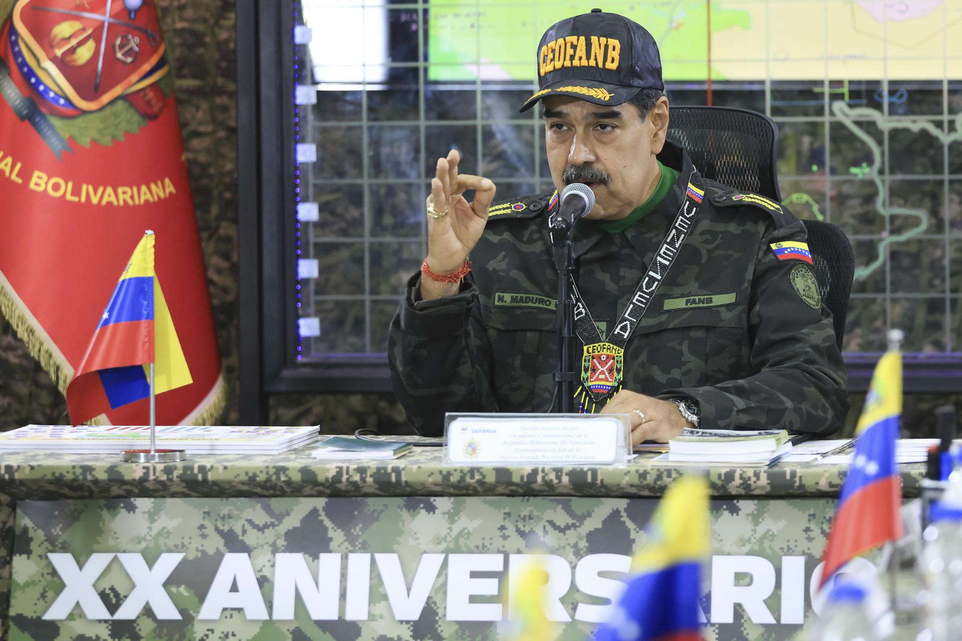 Maduro firma decreto de conmoción externa ante "amenazas" de EE.UU., dice vicepresidenta