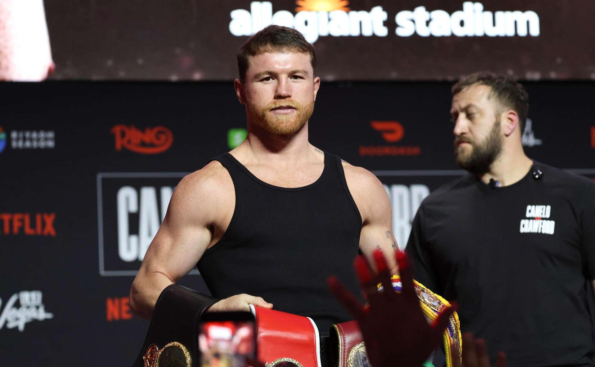 El ‘Canelo’ Álvarez defiende sus títulos ante un Crawford que busca hacer historia