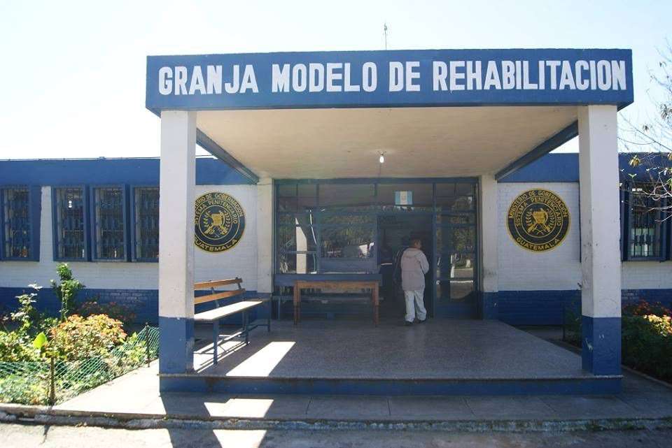 Un “live” desde Pavón encendió las alarmas y terminó en una requisa nocturna